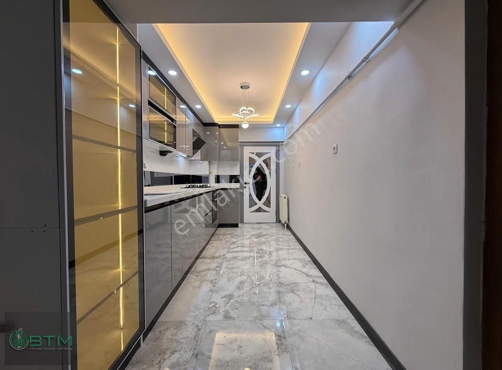 Selçuklu Mah'de Şık Tasarımlı *ultra Lüx* 3+1 Daire