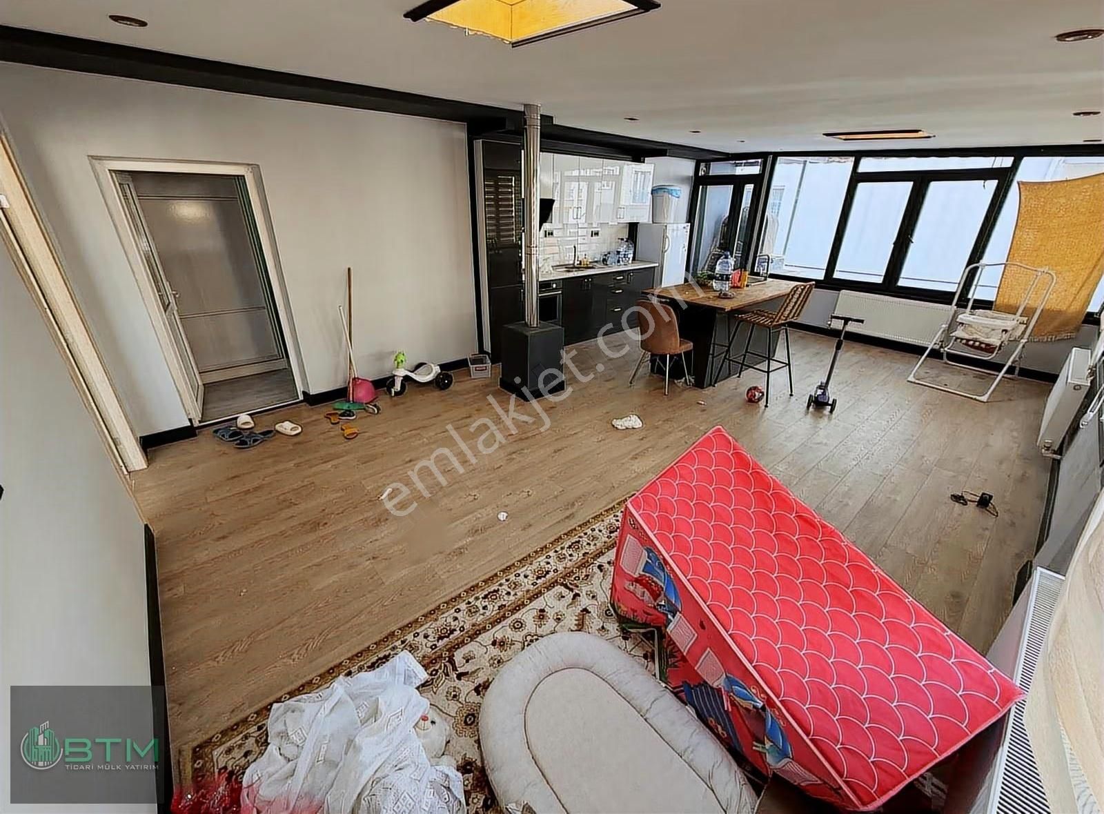 Elvankent Atakent'te E. Banyolu Teraslı Katta Dubleks - 4+2 - Görsel 27