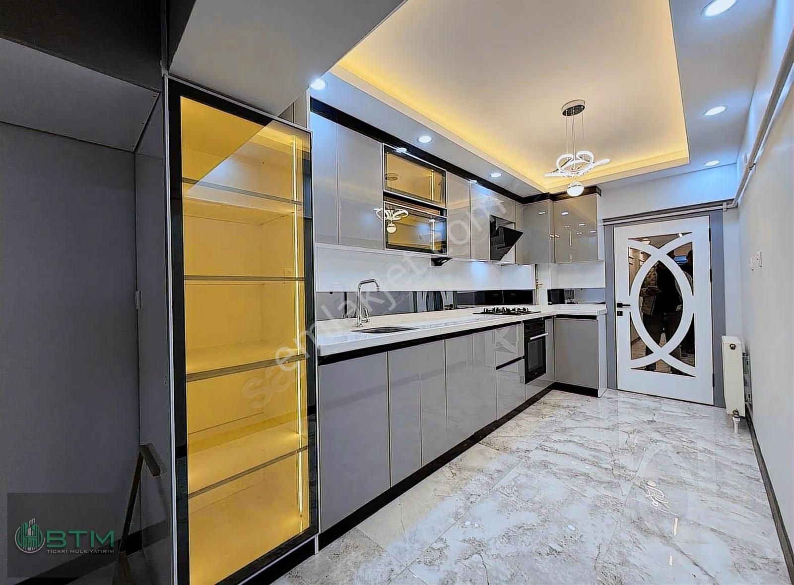 Selçuklu Mah'de Şık Tasarımlı *ultra Lüx* 3+1 Daire