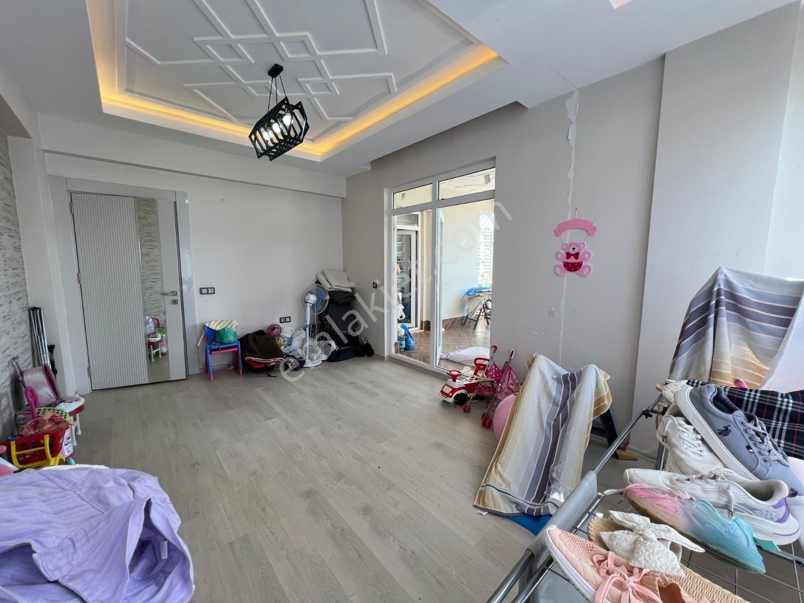 Emlak Diyarından Akkent'te 3,5+1 Merkezi Konumda Satılık Daire - Görsel 9