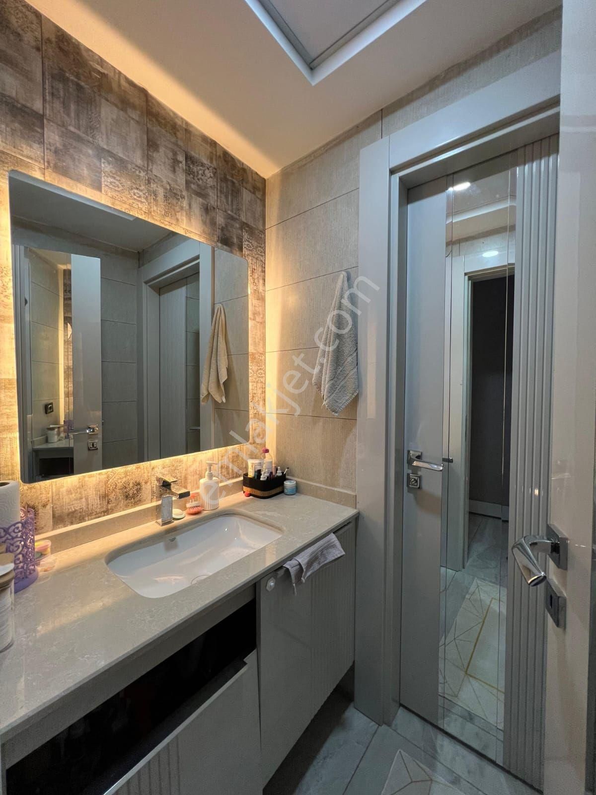 Emlak Diyarından Akkent'te 3,5+1 Merkezi Konumda Satılık Daire - Görsel 12