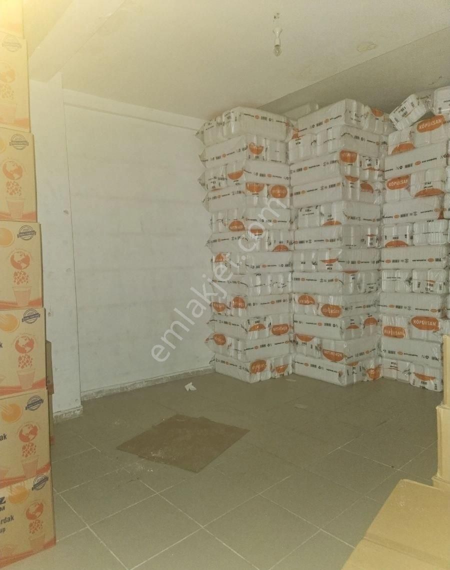 Bagcılar Yüzyıl 42 Evler Mevkinde Satılık Yüksek Depo - Görsel 22