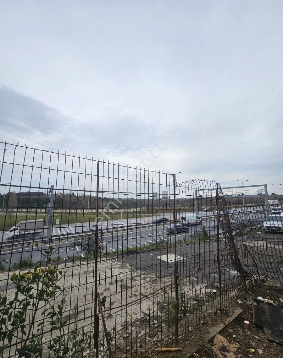 Bagcılar Yüzyıl 42 Evler Mevkinde Satılık Yüksek Depo - Görsel 13