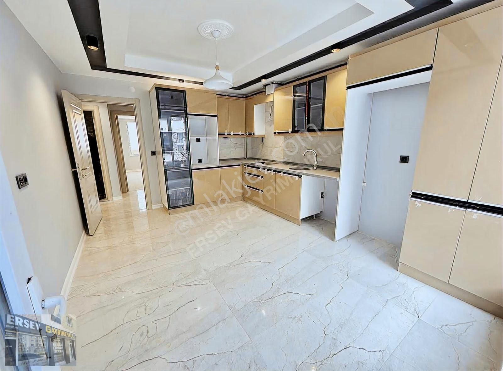 Ersev'den Çamlıca Behçetnecatiğil Yakını 115m2 2+1 - Görsel 7