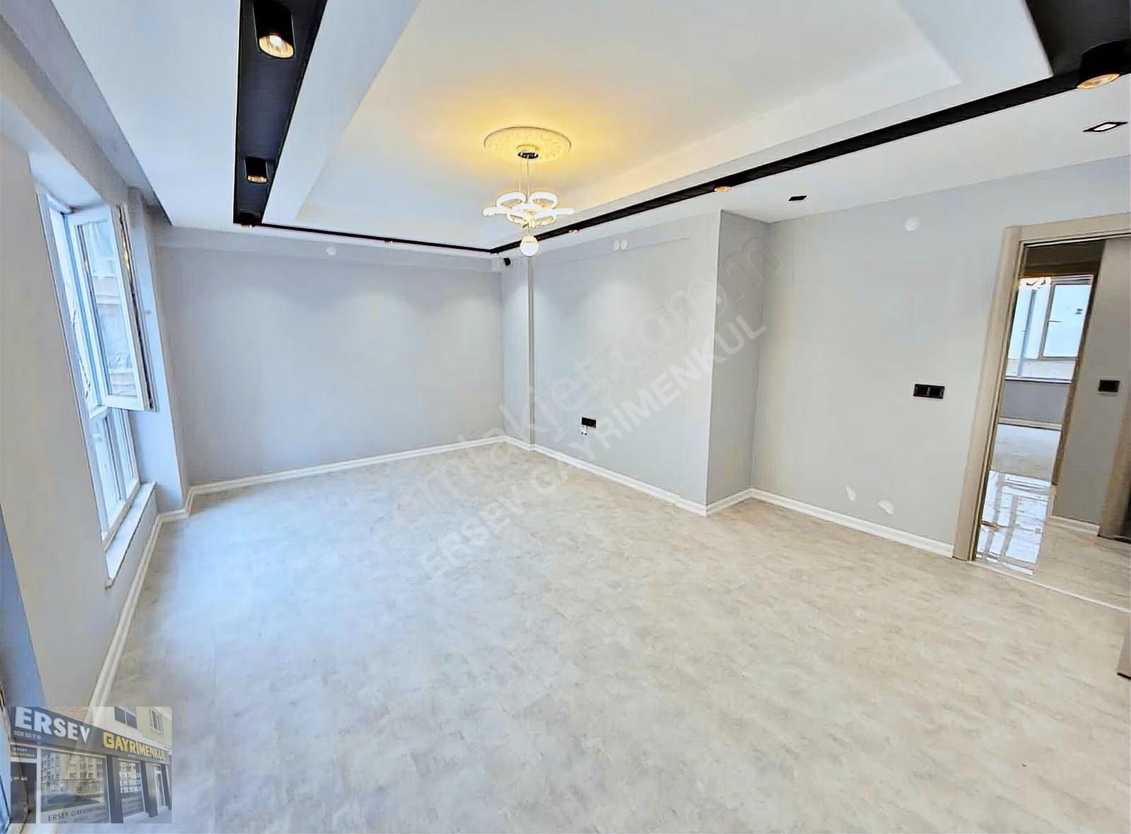 Ersev'den Çamlıca Behçetnecatiğil Yakını 115m2 2+1 - Görsel 19