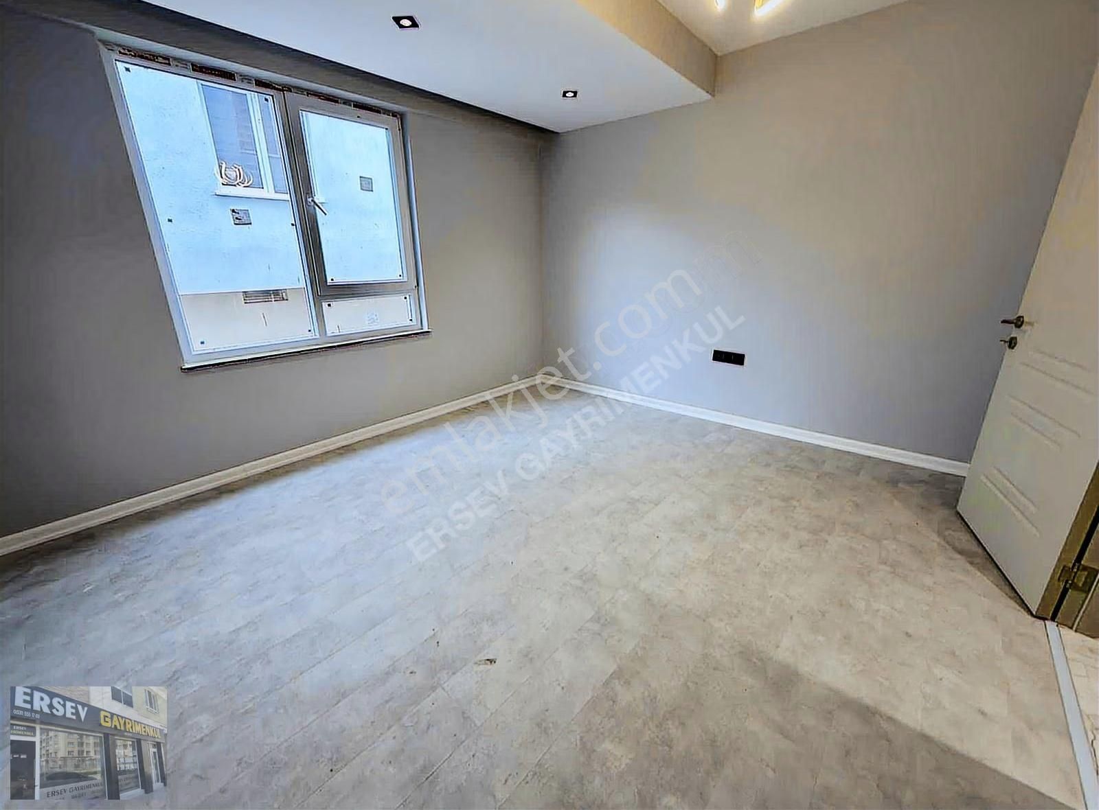 Ersev'den Çamlıca Behçetnecatiğil Yakını 115m2 2+1 - Görsel 22