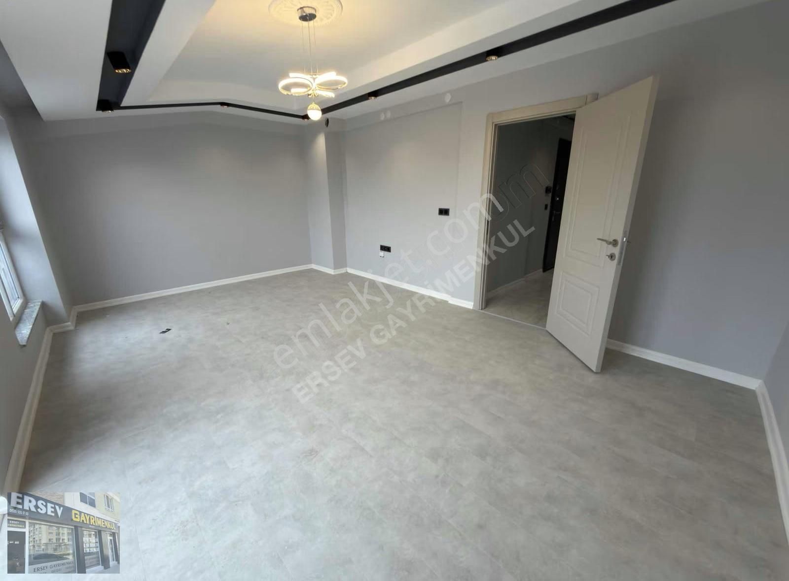 Ersev'den Çamlıca Behçetnecatiğil Yakını 4+1 Dublex - Görsel 27