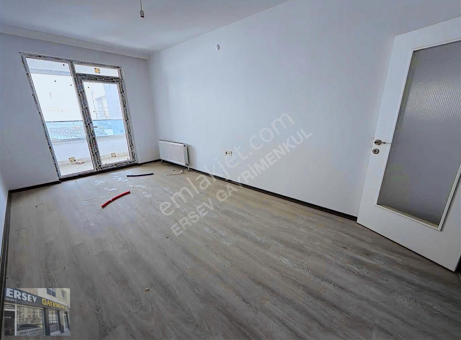 Ersev'den Sütlüce'de Marmaralı Sokak Yakını 70 M2 2+0 - Görsel 5