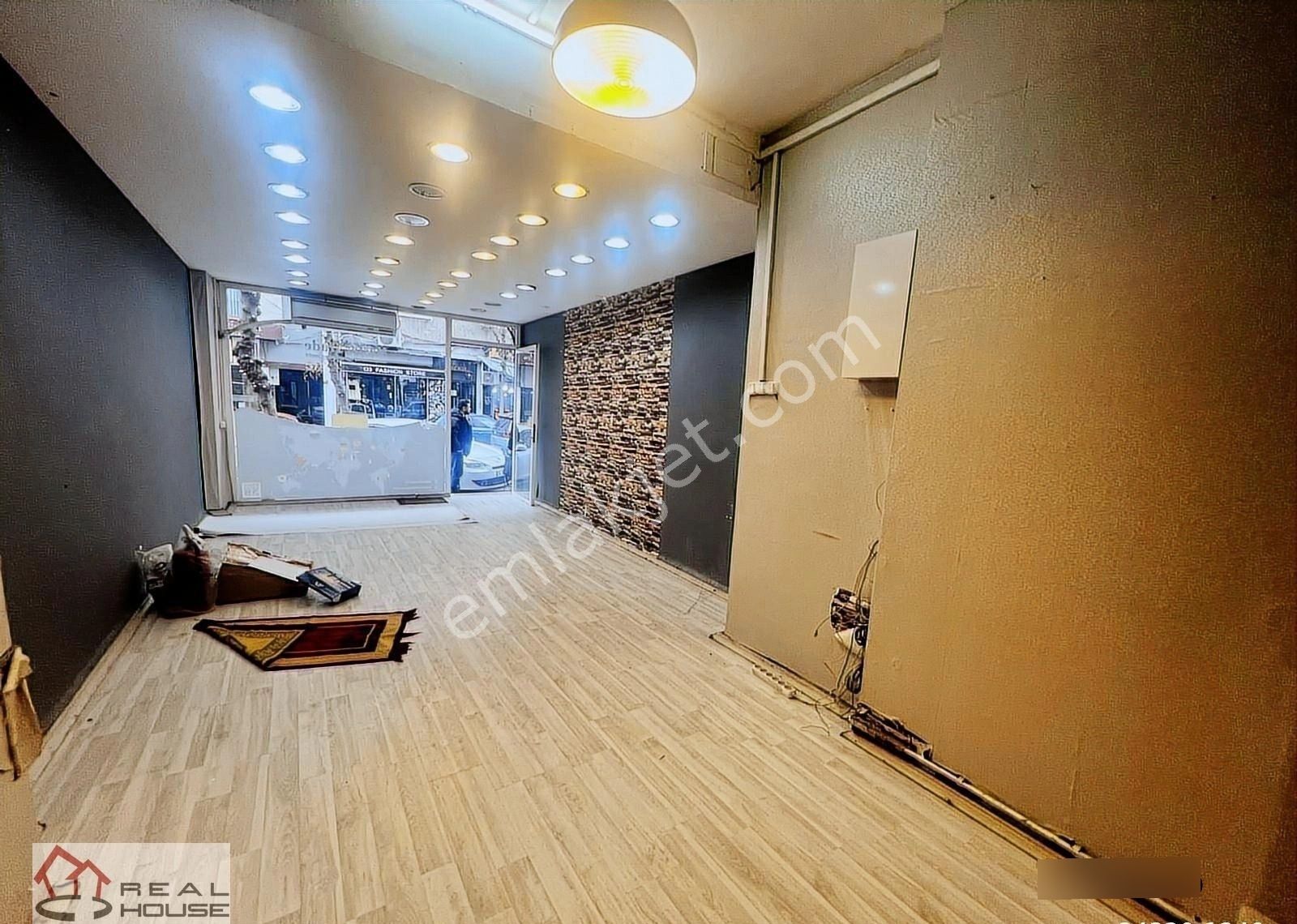 Fatih Balipaşa Cadde Üzerinde Kiralık Dükkan Mağaza - Görsel 7