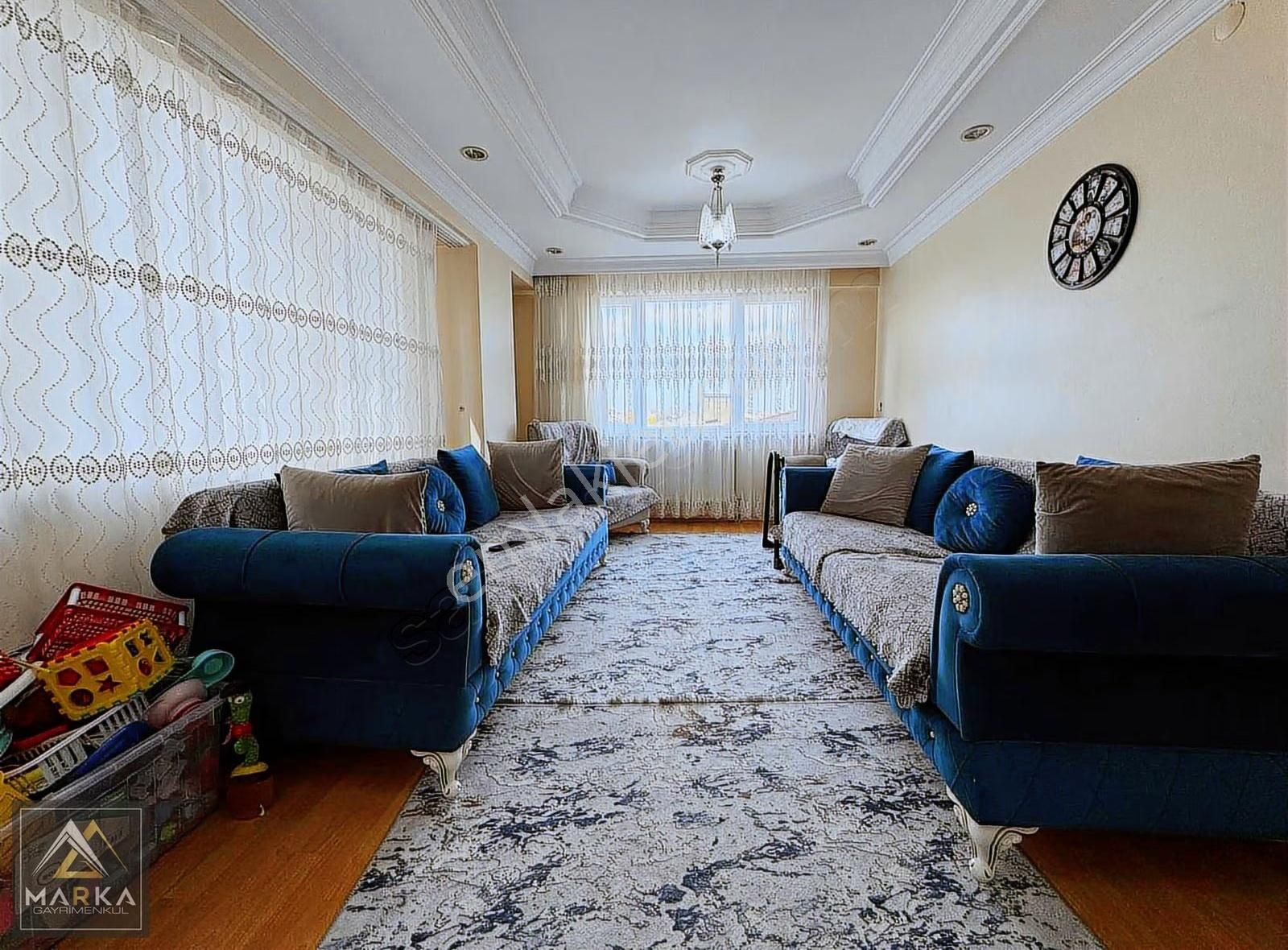 Marka'dan Menderes'te Eski Emniyet Karşısı Arakat 3+1 - Görsel 13