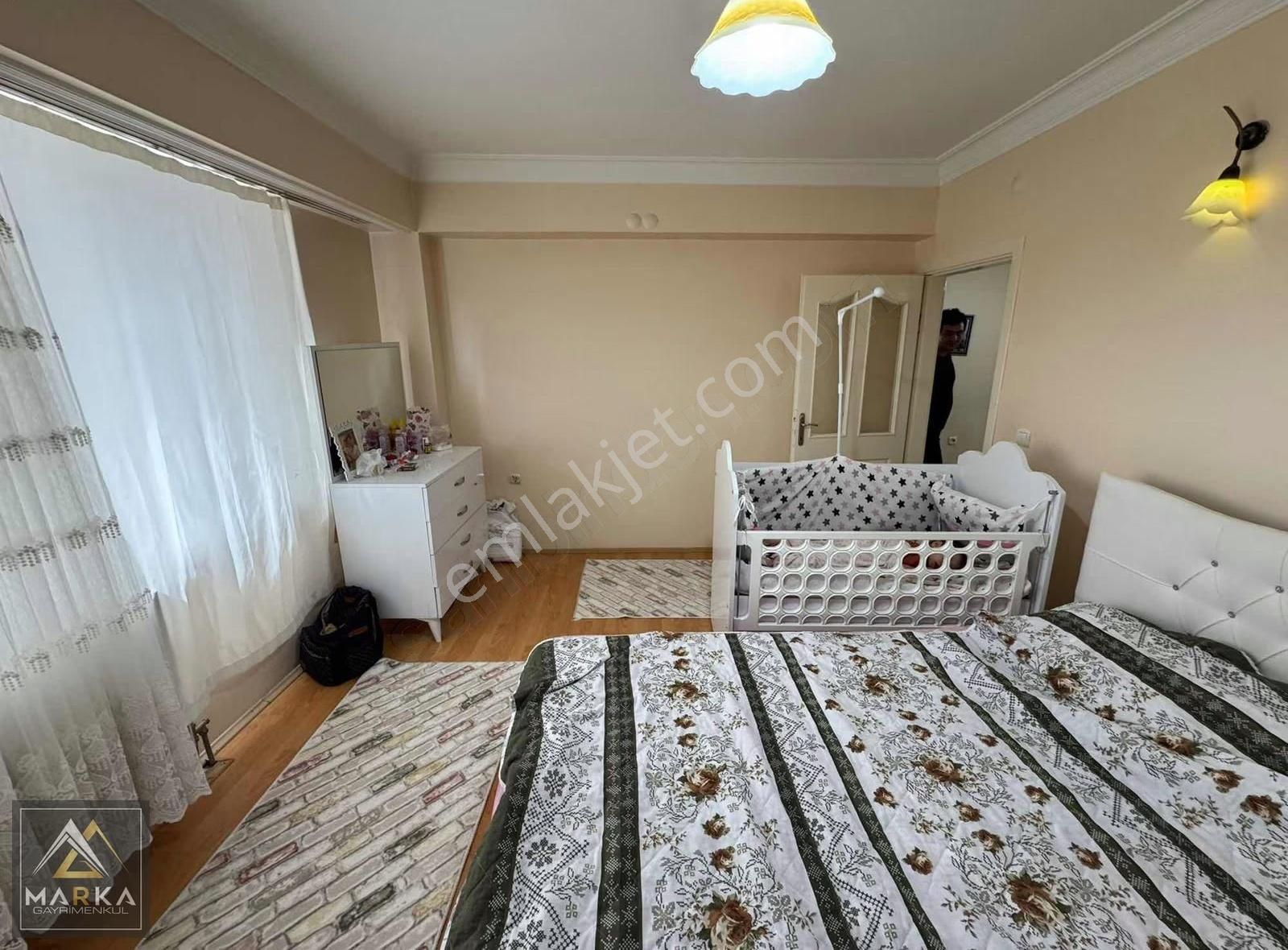 Marka'dan Menderes'te Eski Emniyet Karşısı Arakat 3+1 - Görsel 8