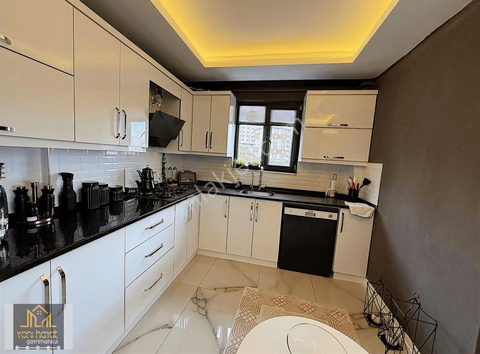 Hasköy'de Deniz Manzaralı 2+1 Lüx Satılık Daire - Görsel 23