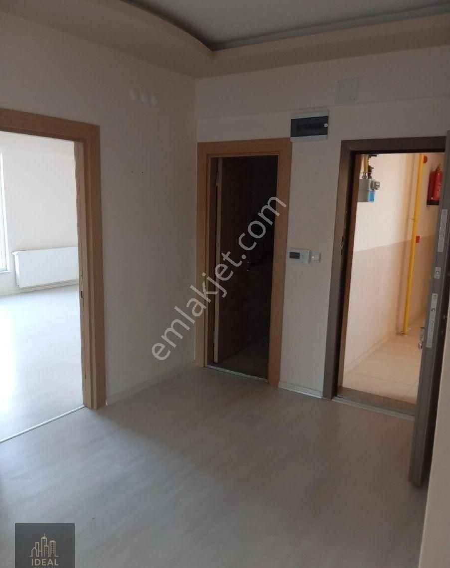 Aşık Seyrani Mahallesinde Ana Yol Üzerinde 3+1 Satılık Daire - Görsel 12