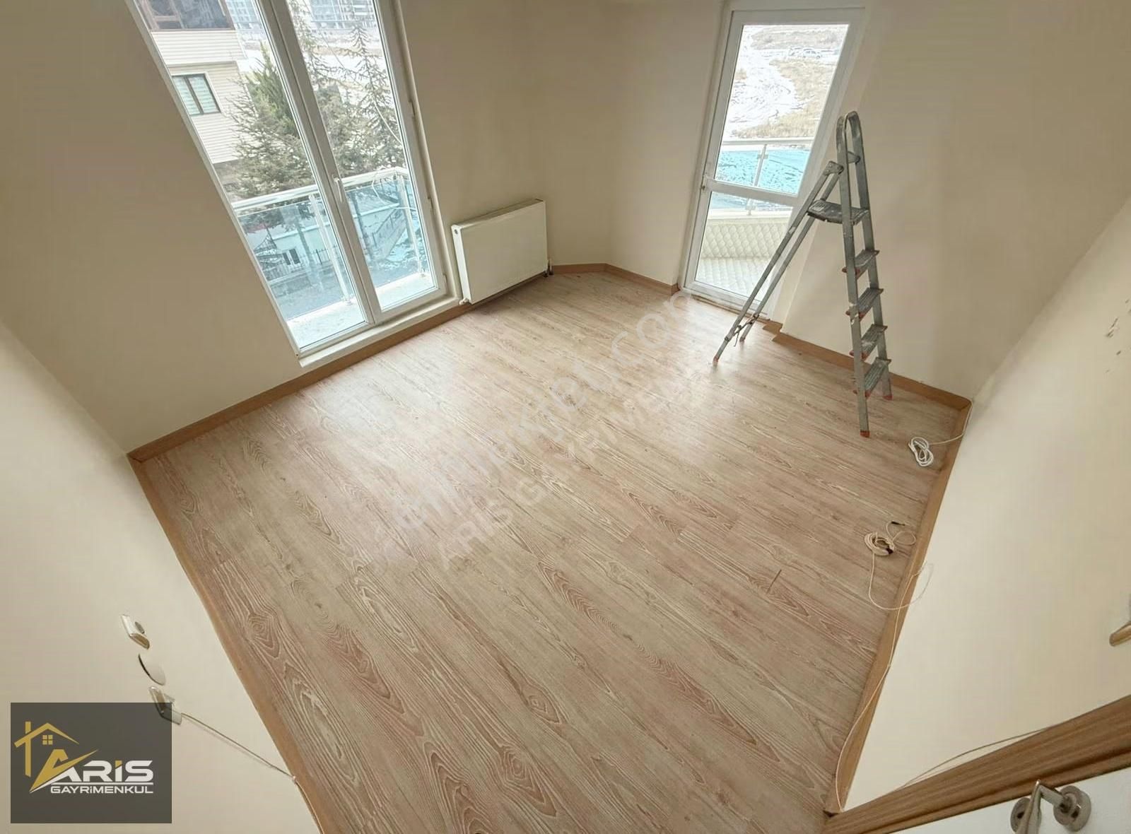 Aristen Ovacıkta Cadde Üzeri-katta-yeni Bina-çift Banyolu-lüx3+1 - Görsel 8