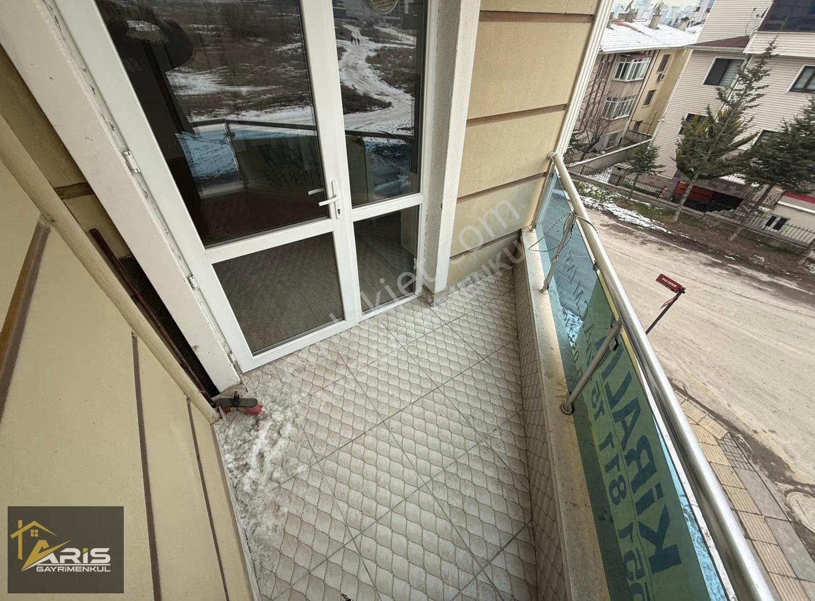Aristen Ovacıkta Cadde Üzeri-katta-yeni Bina-çift Banyolu-lüx3+1 - Görsel 26