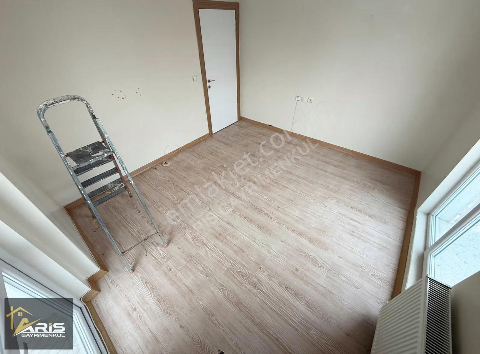 Aristen Ovacıkta Cadde Üzeri-katta-yeni Bina-çift Banyolu-lüx3+1 - Görsel 24