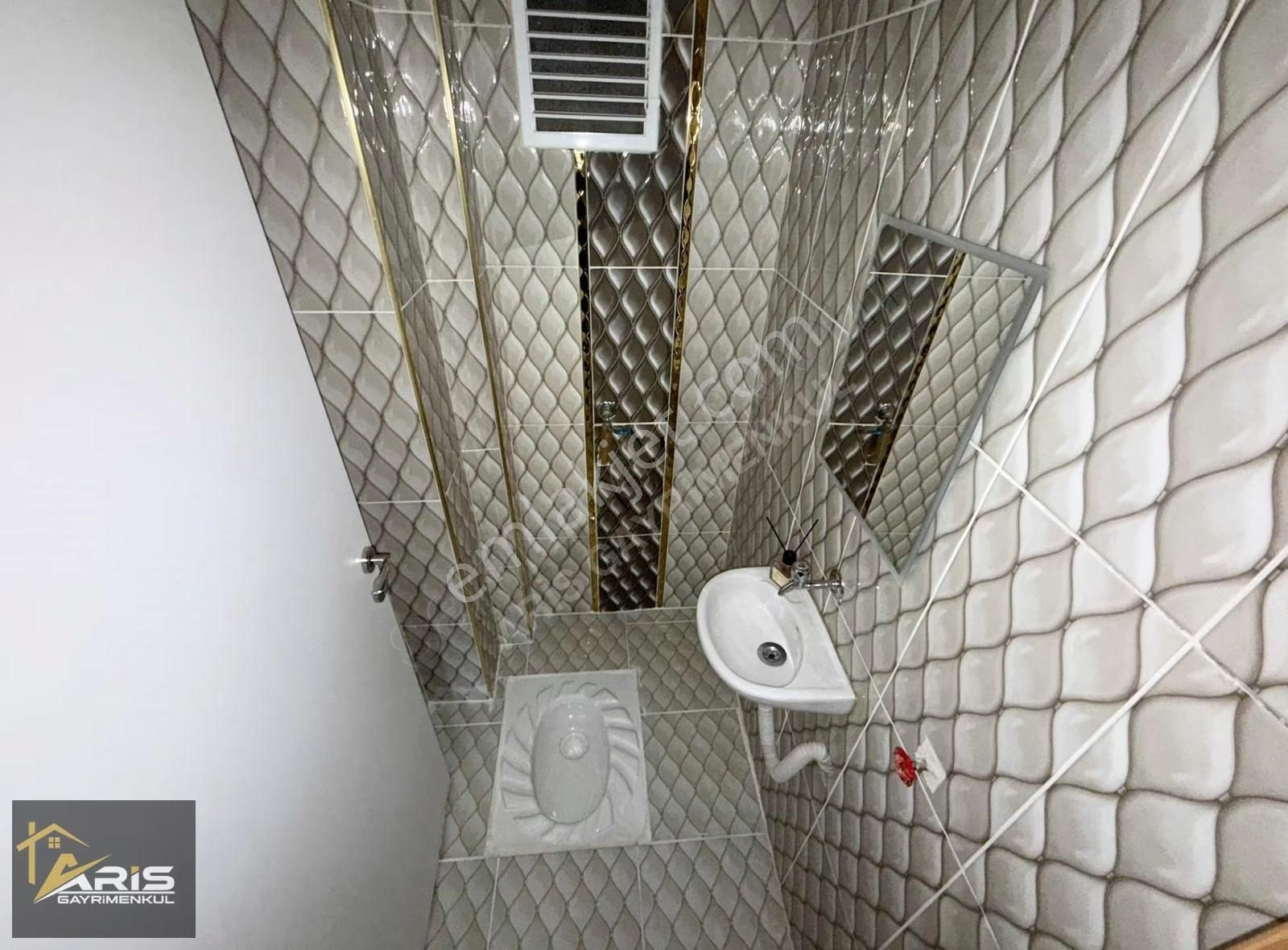 Aristen Ovacıkta Cadde Üzeri-katta-yeni Bina-çift Banyolu-lüx3+1 - Görsel 29