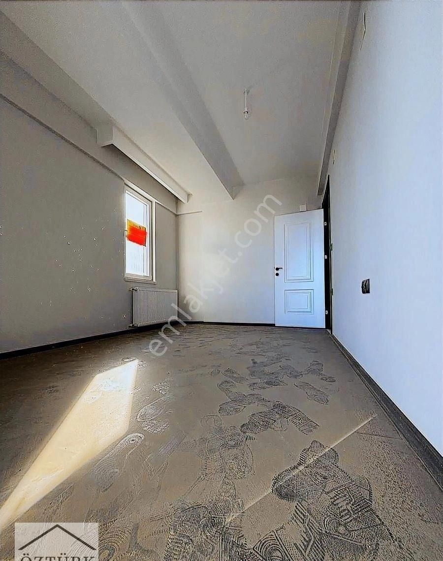 Gülpark Yaşamda Havuzlu Site İçerisinde Yatırımlık 2+1 - Görsel 11