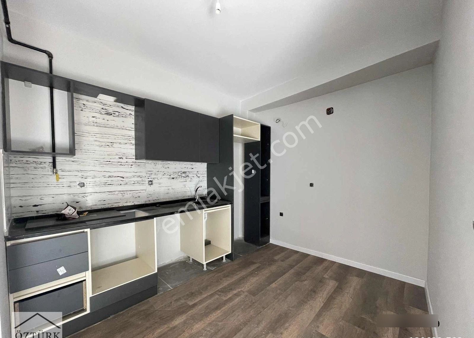 Atakum'da Site İçerisinde Emsalsiz Lüks Satılık 2+1 Daire - Görsel 19