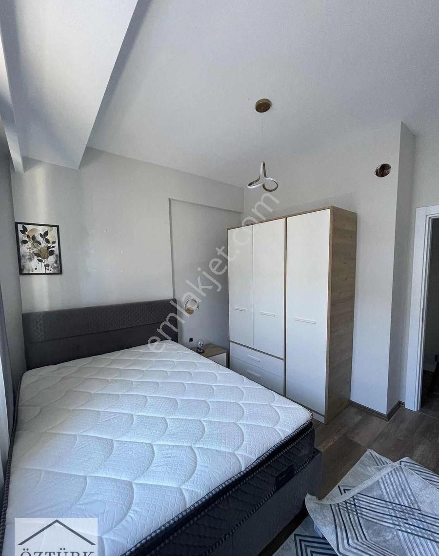 Körfezde Toplu Konut Bulvarına 50 Mt Eşyalı Satılık 1+1 Daire - Görsel 3