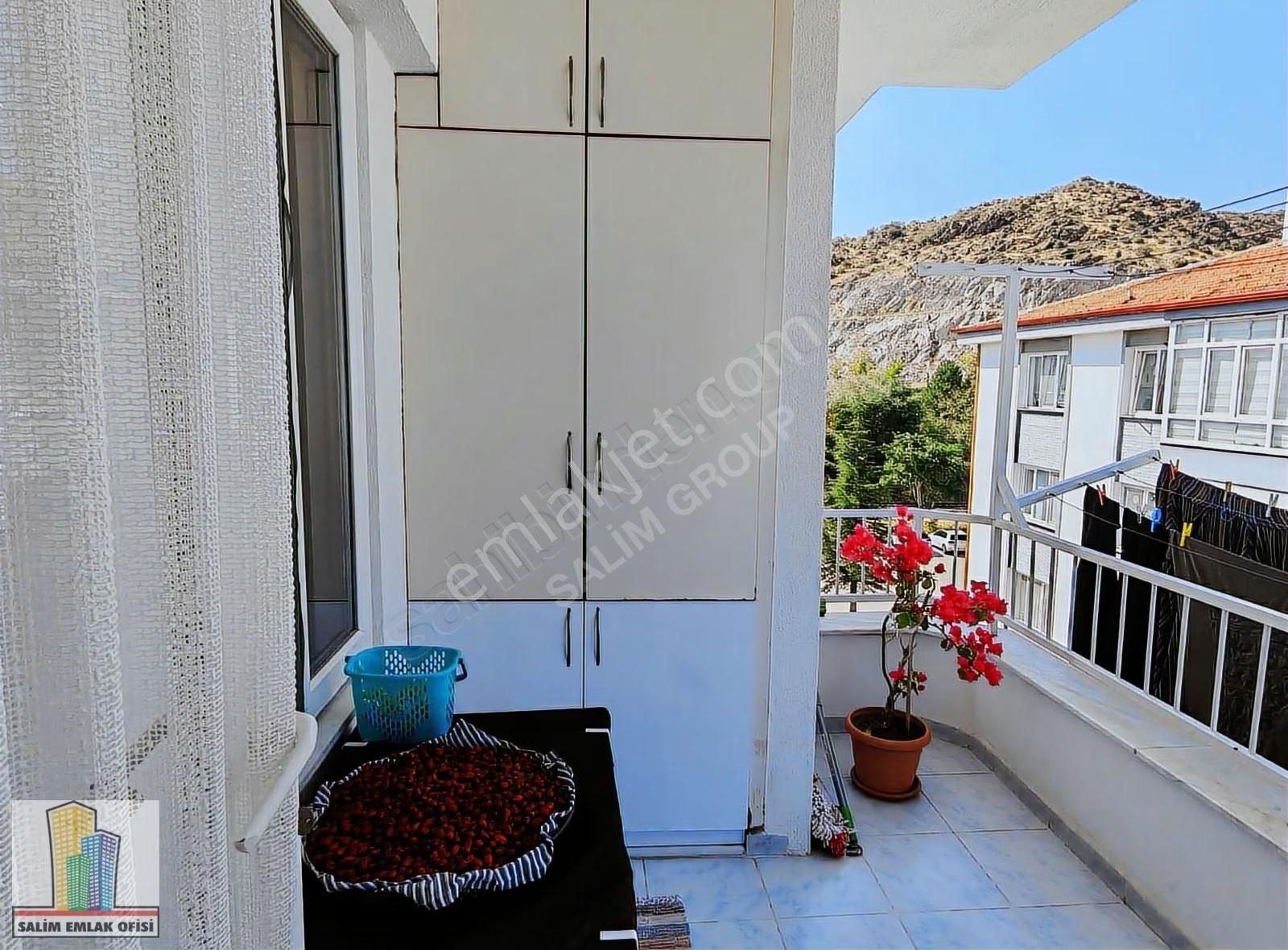 Salim Grp Emlak'tan Site İçerisinde 3+1 Bakımlı Daire - Görsel 12