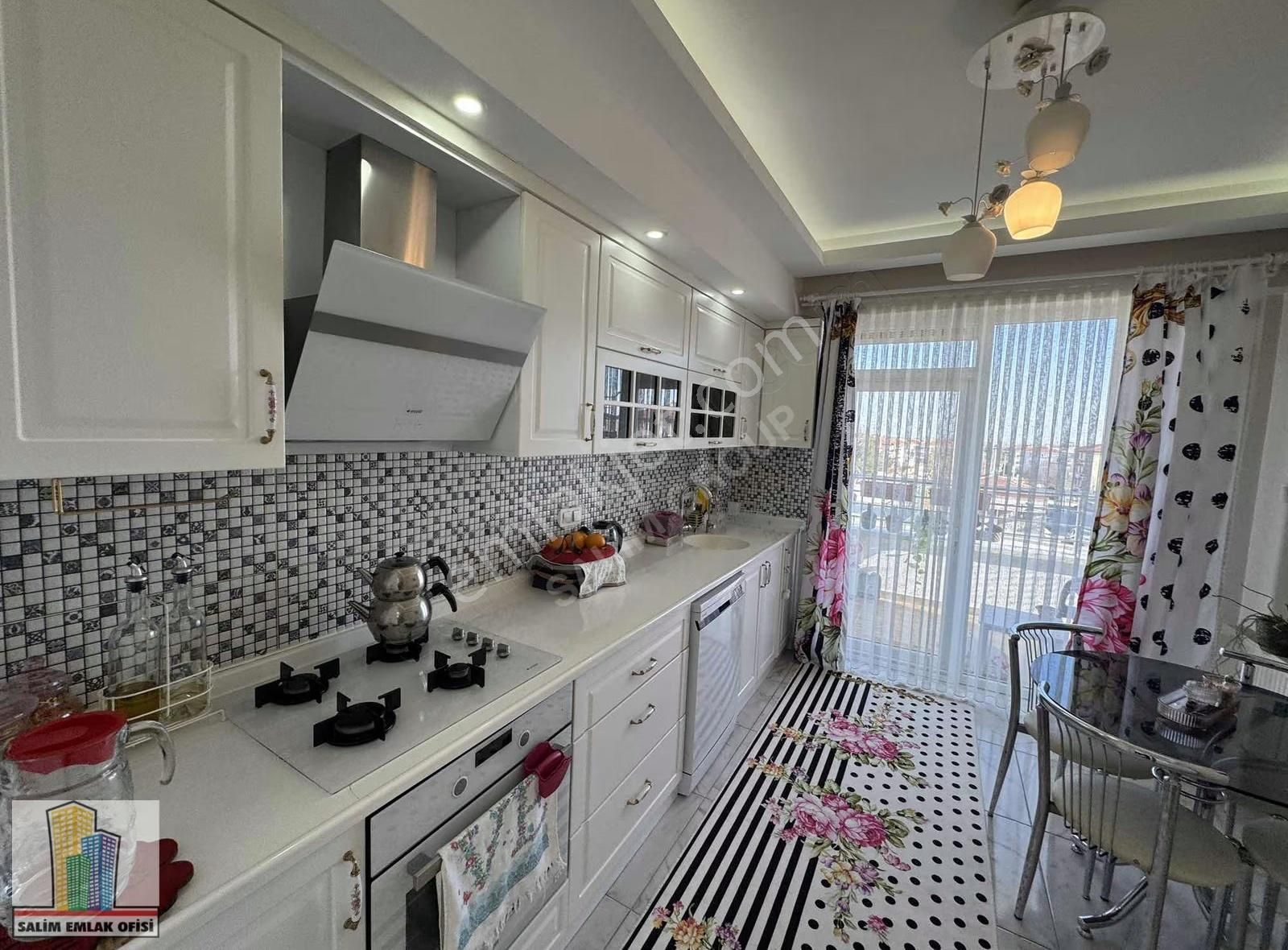 Fatih Mh. 4+1, Ara Kat, Geniş, Ferah Daire - Görsel 16