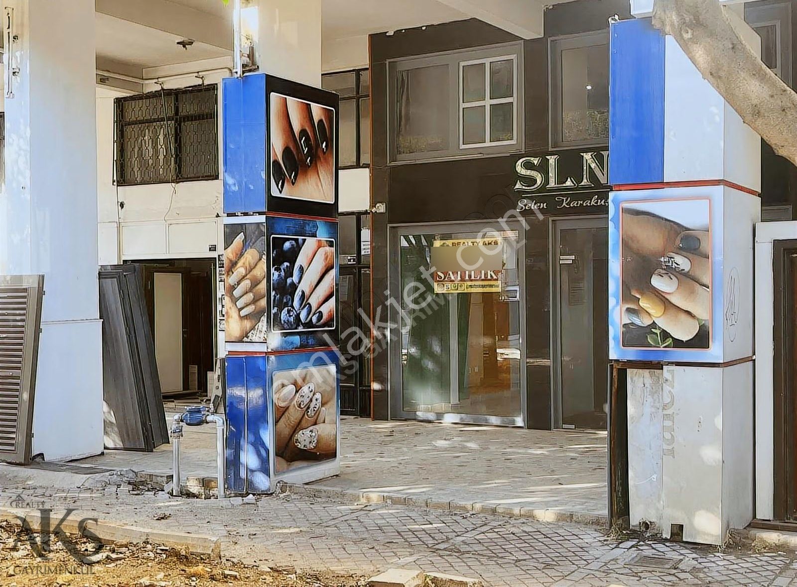 Ana Cadde 100.yıl Bulvarında 100m2 Asma Katlı Satılık Dükkan - Görsel 35