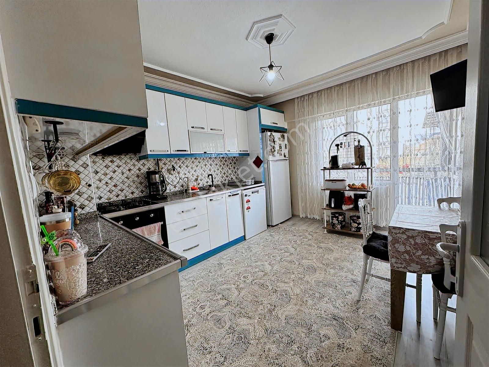 Emir Yapıdan Ertuğrulda Merkezde Geniş Daire - Görsel 5