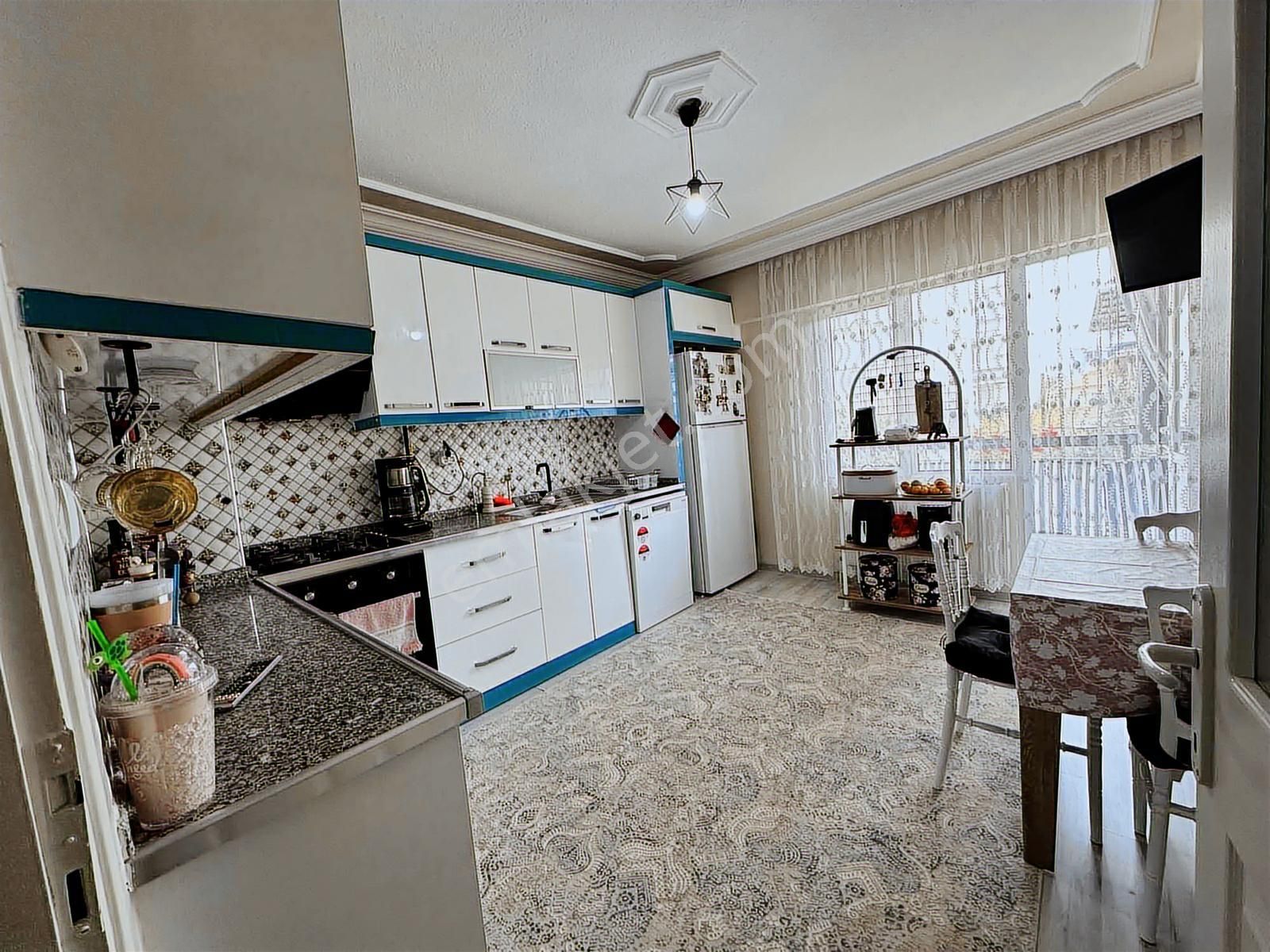 Emir Yapıdan Ertuğrulda Merkezde Geniş Daire