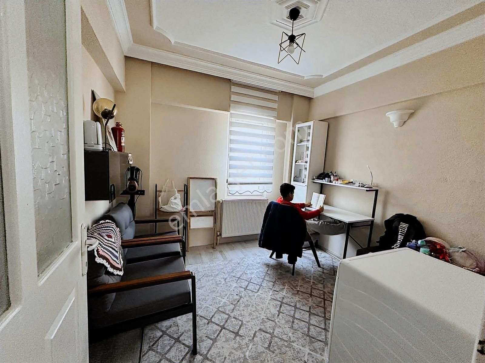 Emir Yapıdan Ertuğrulda Merkezde Geniş Daire - Görsel 21