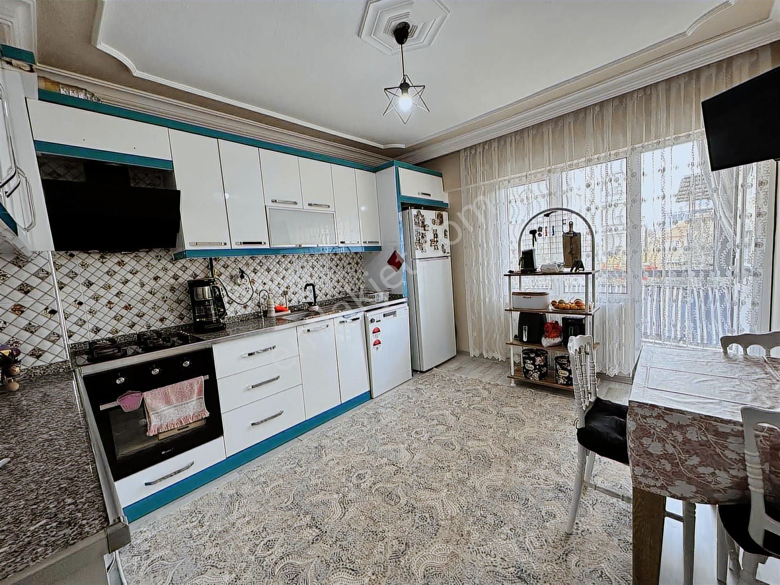 Emir Yapıdan Ertuğrulda Merkezde Geniş Daire - Görsel 3