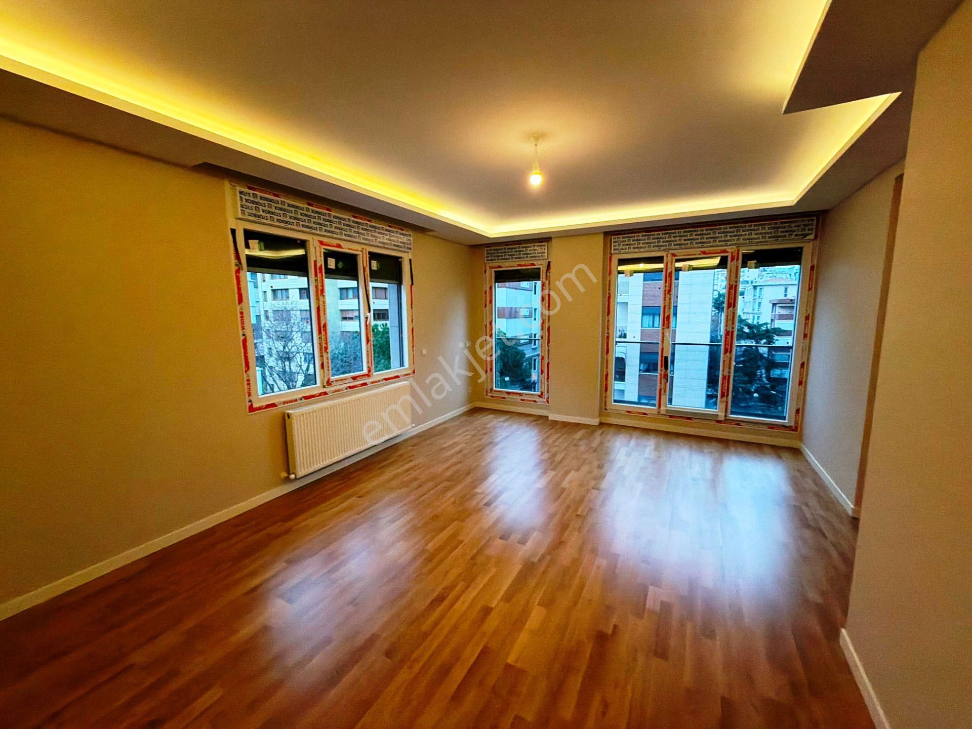 Erenköy Bağdat'a 3.paralel 5.kat Sıfır 2 Banyo 100m2 Kiralık 2+1 - Görsel 3