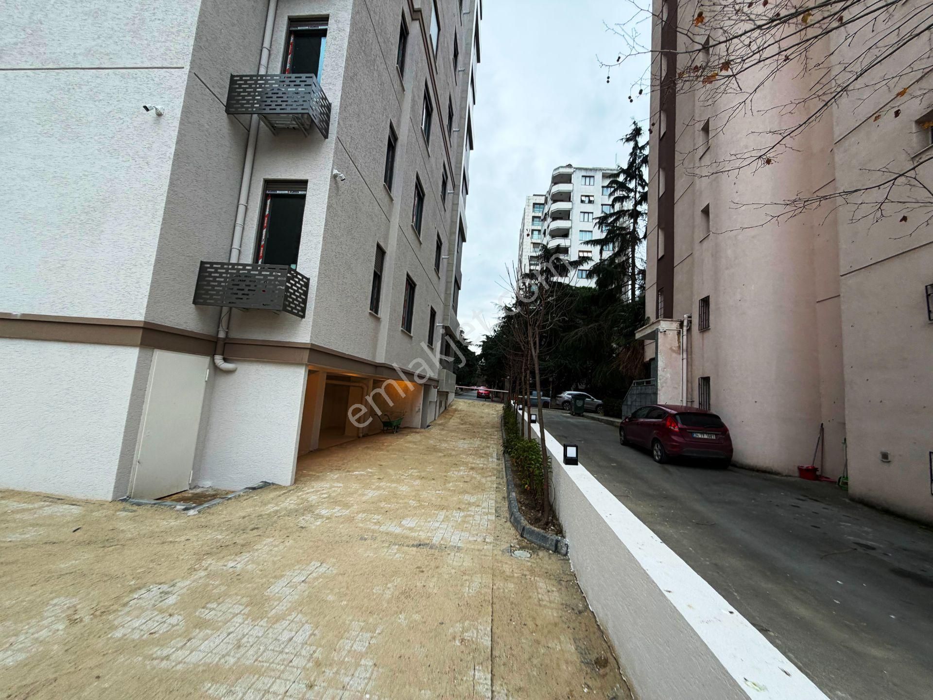 Erenköy Bağdat'a 3.paralel 5.kat Sıfır 2 Banyo 100m2 Kiralık 2+1 - Görsel 32