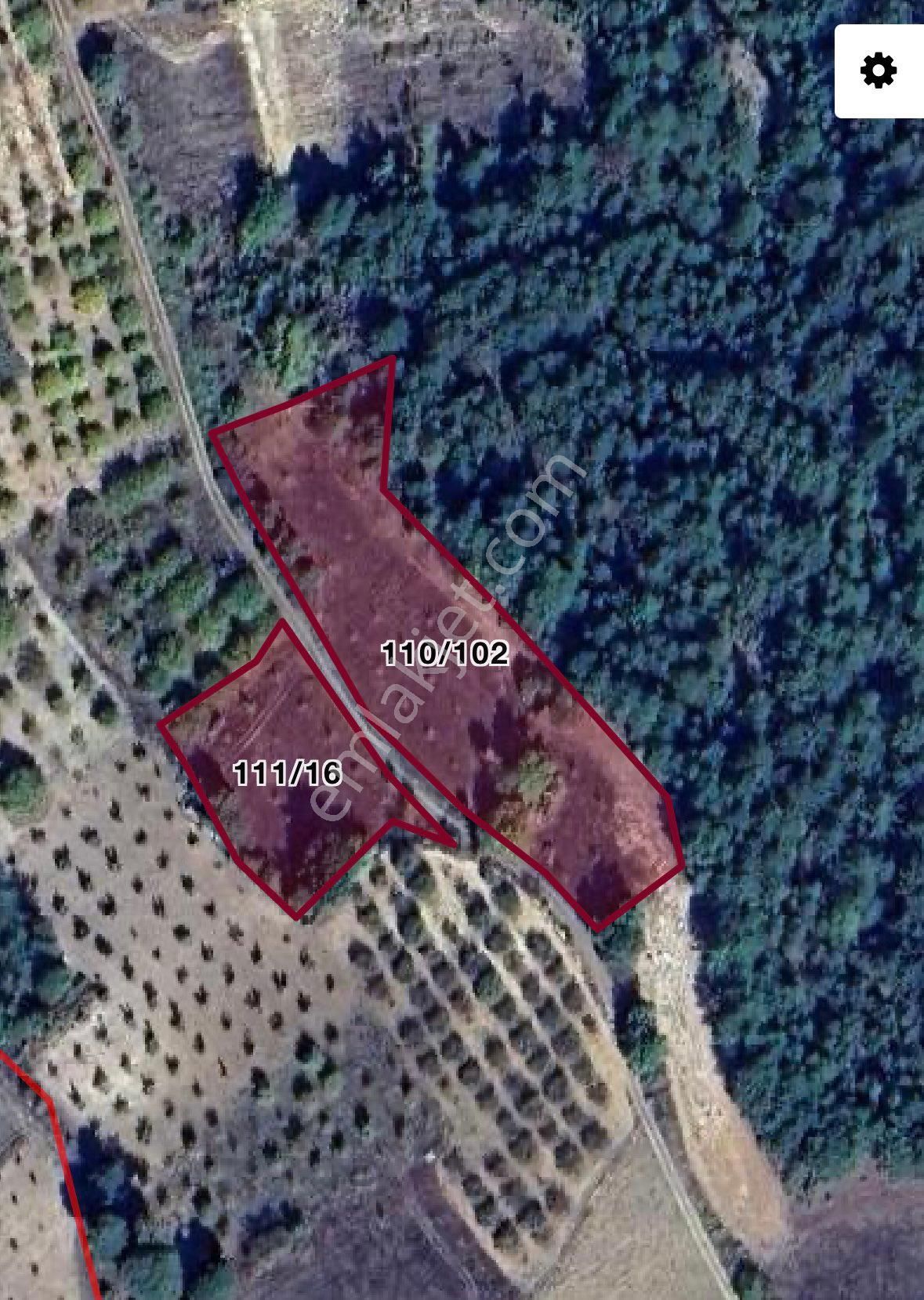 Keles Denizler Koyunde Satılık Bahceler