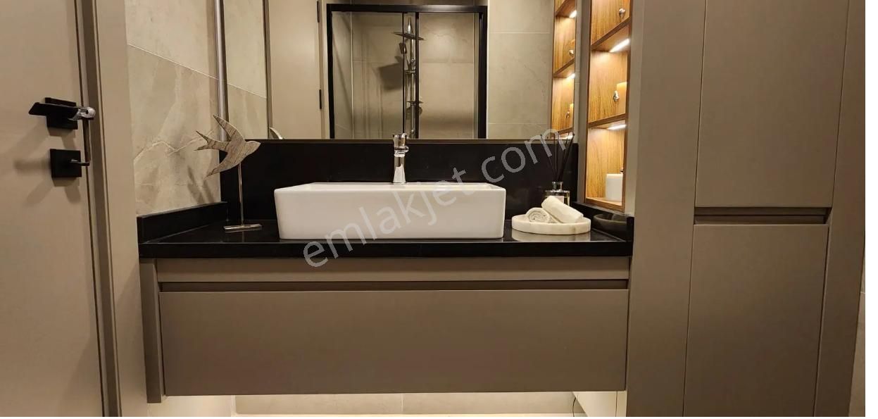 Relax Cadde'de Satılık 1+1 Yüksek Katta Lüx Daire - Görsel 6