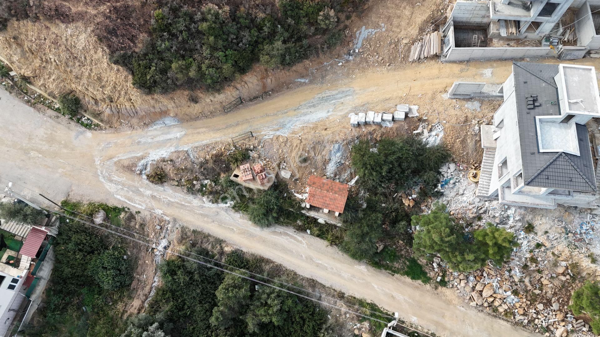 İzmir Seferihisar Atatürk Mahallesinde Deniz Manzaralı 300 M2 Arsa - Görsel 4