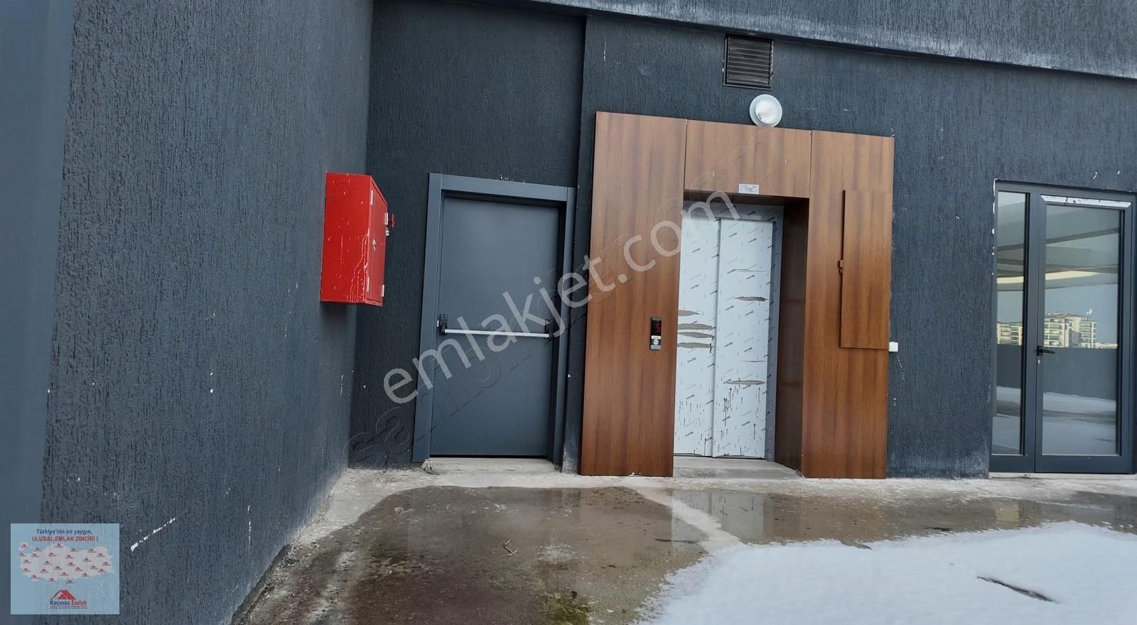 Nilüfer Beşevler Konak Mah. Satılık 3+1 Sıfır 2. Kat Daire - Görsel 23