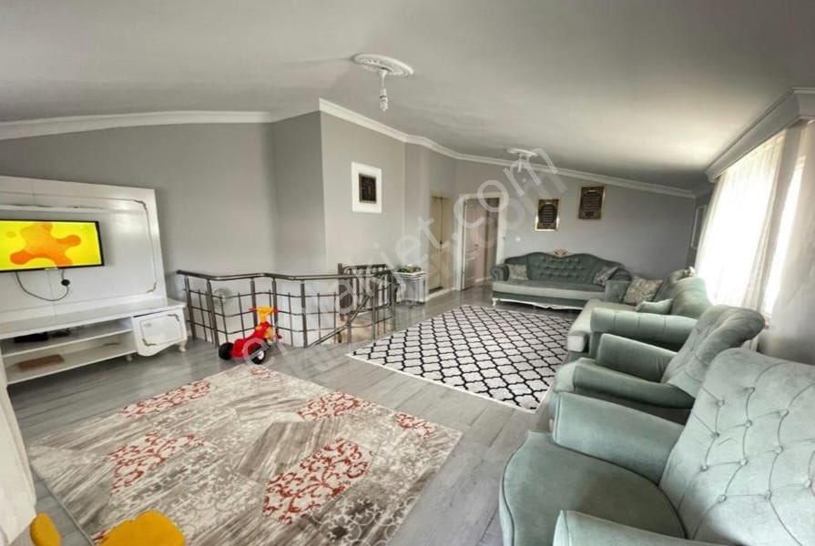 Yenidoğan Safa Mah 5+2 Üst Dubleks Asansörlü - Görsel 2