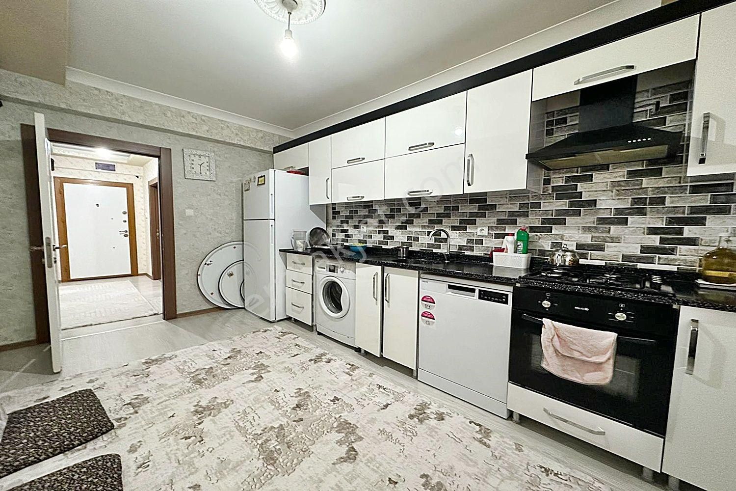 Hisar'da Sağlık Ocağı Yakını 3+1 Kat Konumunda Masrafsız Daire - Görsel 2