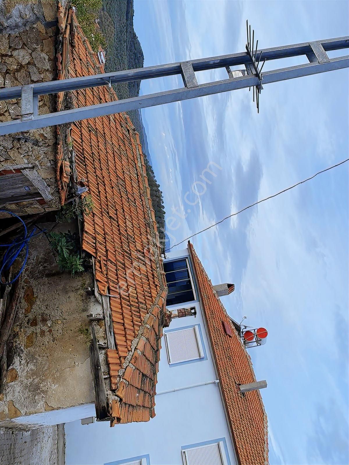 Prestijden Manzaralı Müstakil Taş Ev - Görsel 13