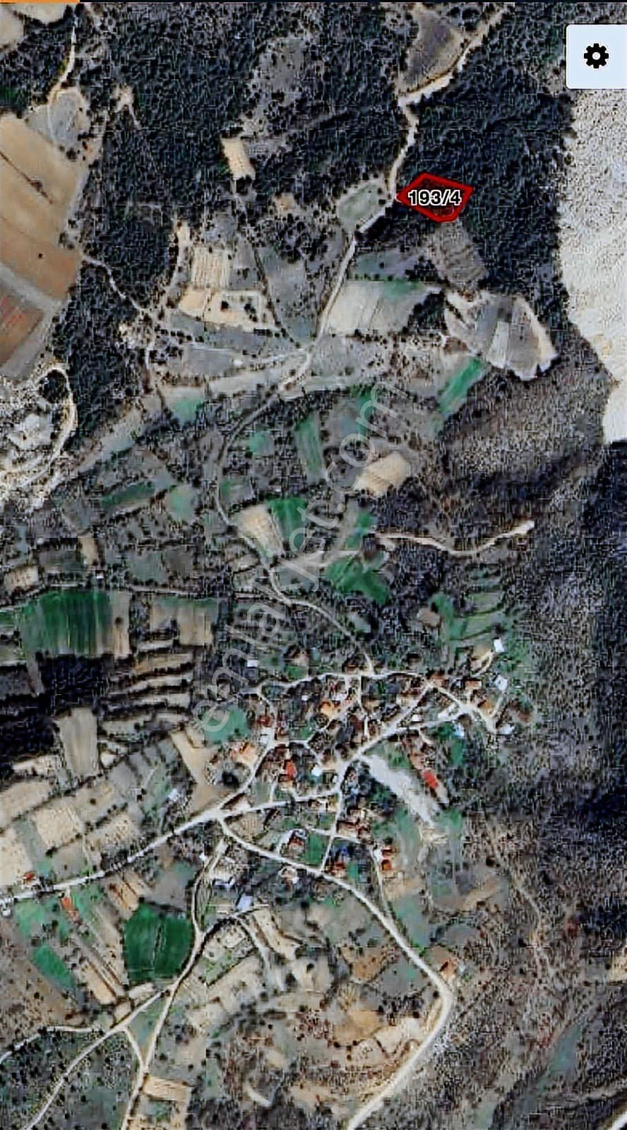 Tarcanlardan Acil Bilecik Gökpınarda 2.528m2 Satılık Tarla