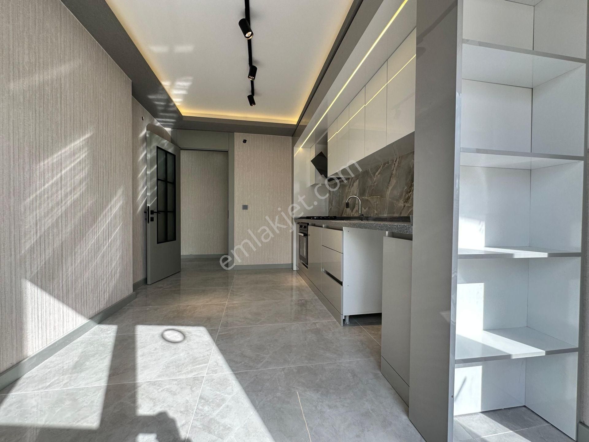 Pursaklar Mehmet Zengin Emlak'tan 1.kat 2+1 Asansörlü Çift Banyolu Sıfır Ful Yapılı Masrafsız Daire - Görsel 9