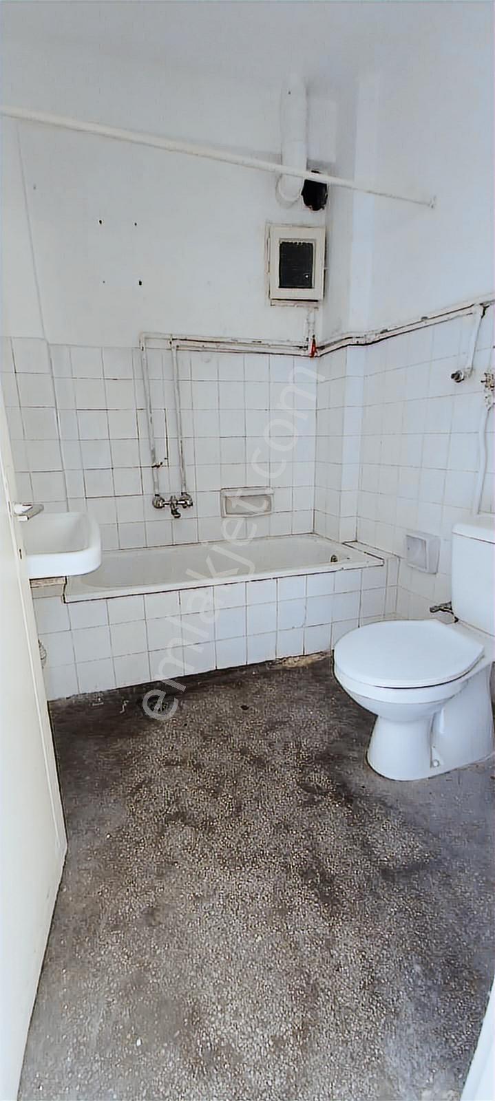 Hcl'den Camiişerif Mah. Merkezi Konumda Satılık 3+1 Ev / Ofis - Görsel 20