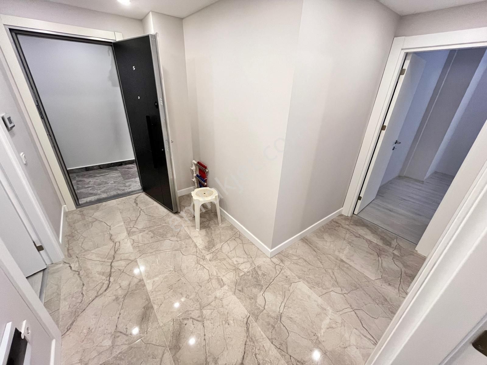 Yatırım'dan İdealtepe'de Sıfır Yapı, Koruya Komşu, Geniş 2+1 - Görsel 20