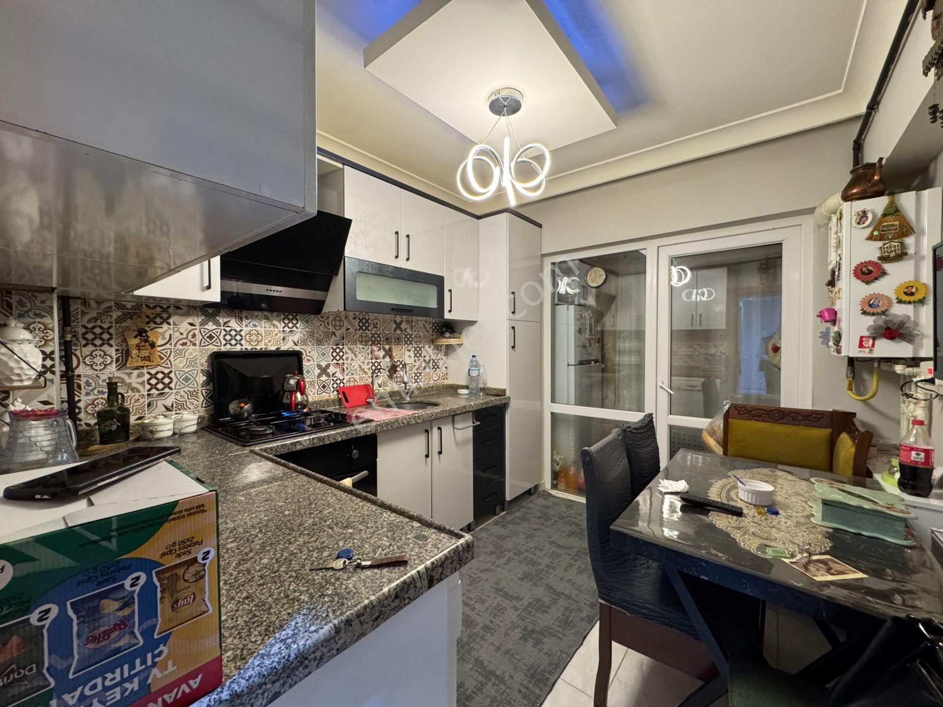 Pursaklar Mehmet Zengin Emlak'tan 1.kat 3+1 Asansörlü Kapalı Otoparklı Yapılı Masrafsız Daire - Görsel 5