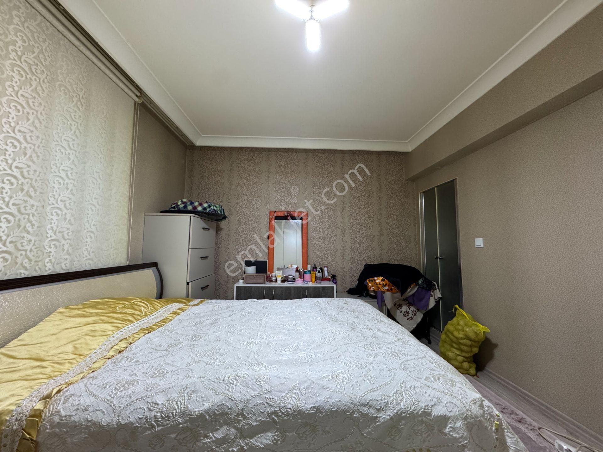 Pursaklar Mehmet Zengin Emlak'tan 1.kat 3+1 Asansörlü Kapalı Otoparklı Yapılı Masrafsız Daire - Görsel 21