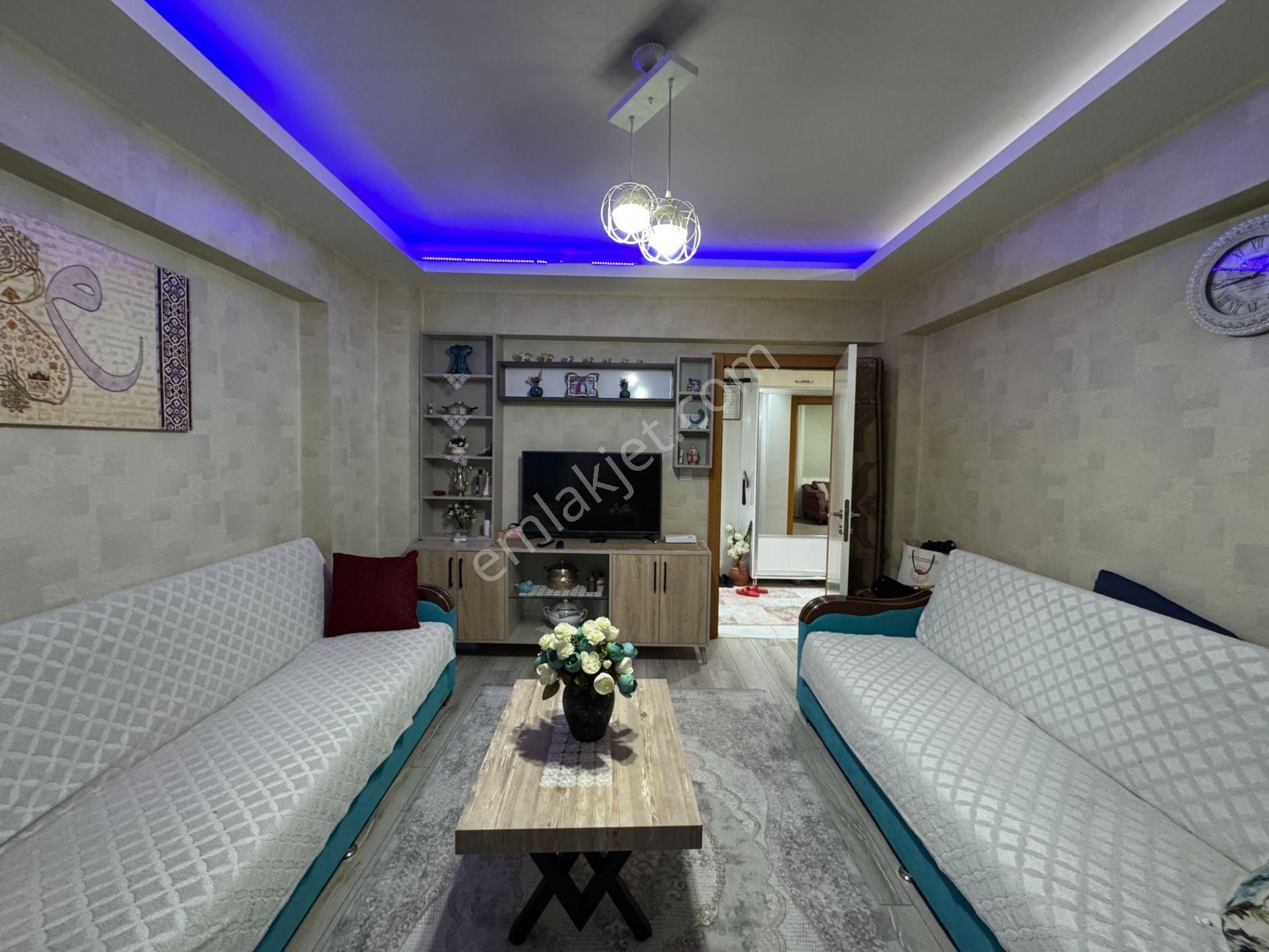 Pursaklar Mehmet Zengin Emlak'tan 1.kat 3+1 Asansörlü Kapalı Otoparklı Yapılı Masrafsız Daire - Görsel 14