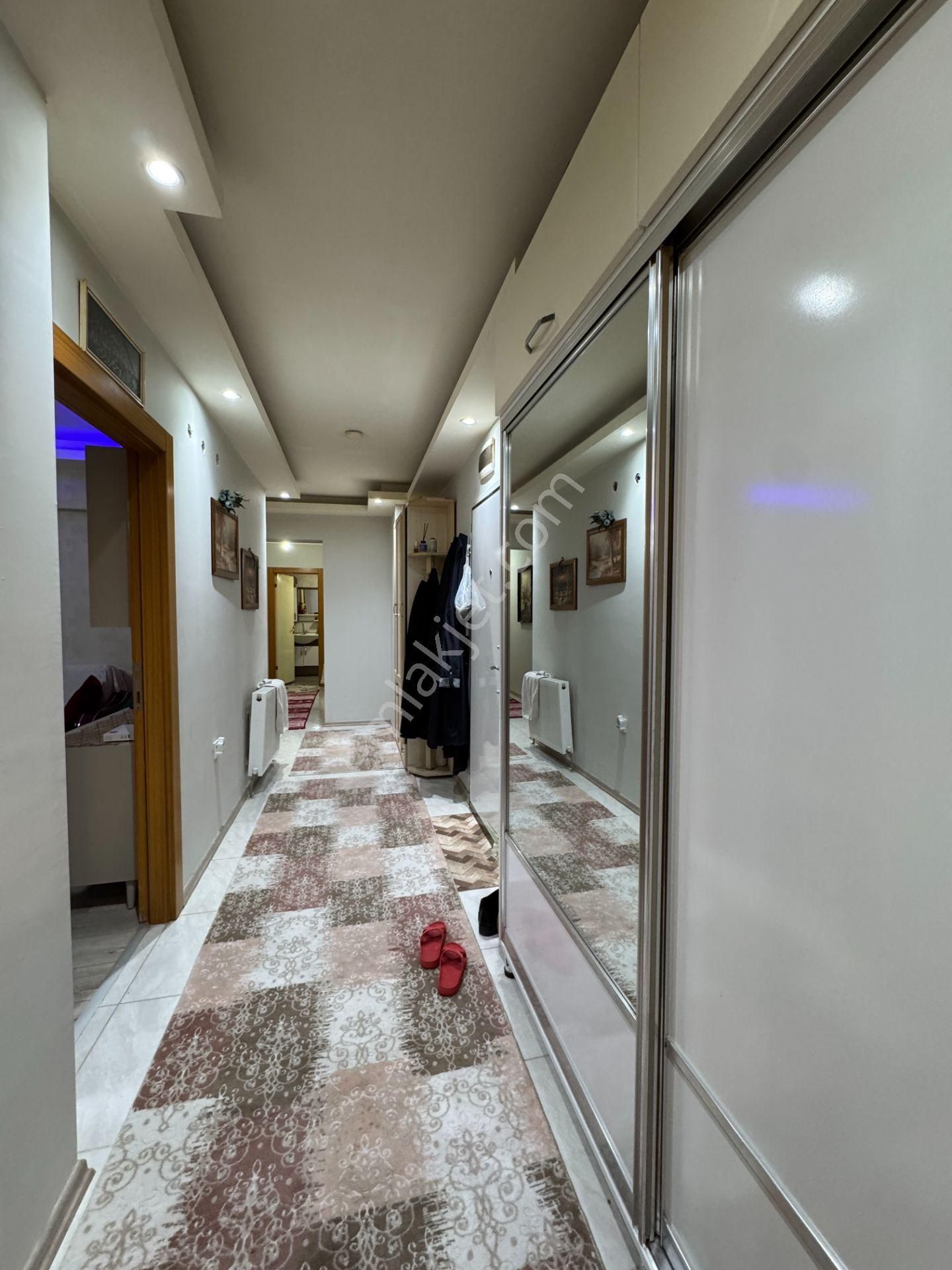 Pursaklar Mehmet Zengin Emlak'tan 1.kat 3+1 Asansörlü Kapalı Otoparklı Yapılı Masrafsız Daire - Görsel 37