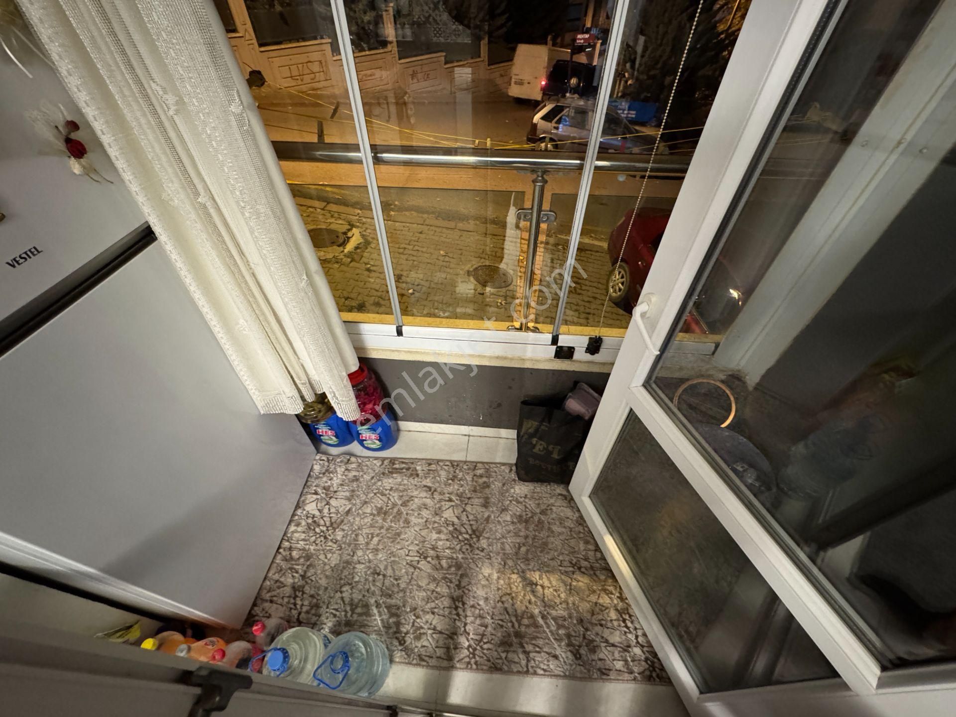 Pursaklar Mehmet Zengin Emlak'tan 1.kat 3+1 Asansörlü Kapalı Otoparklı Yapılı Masrafsız Daire - Görsel 25