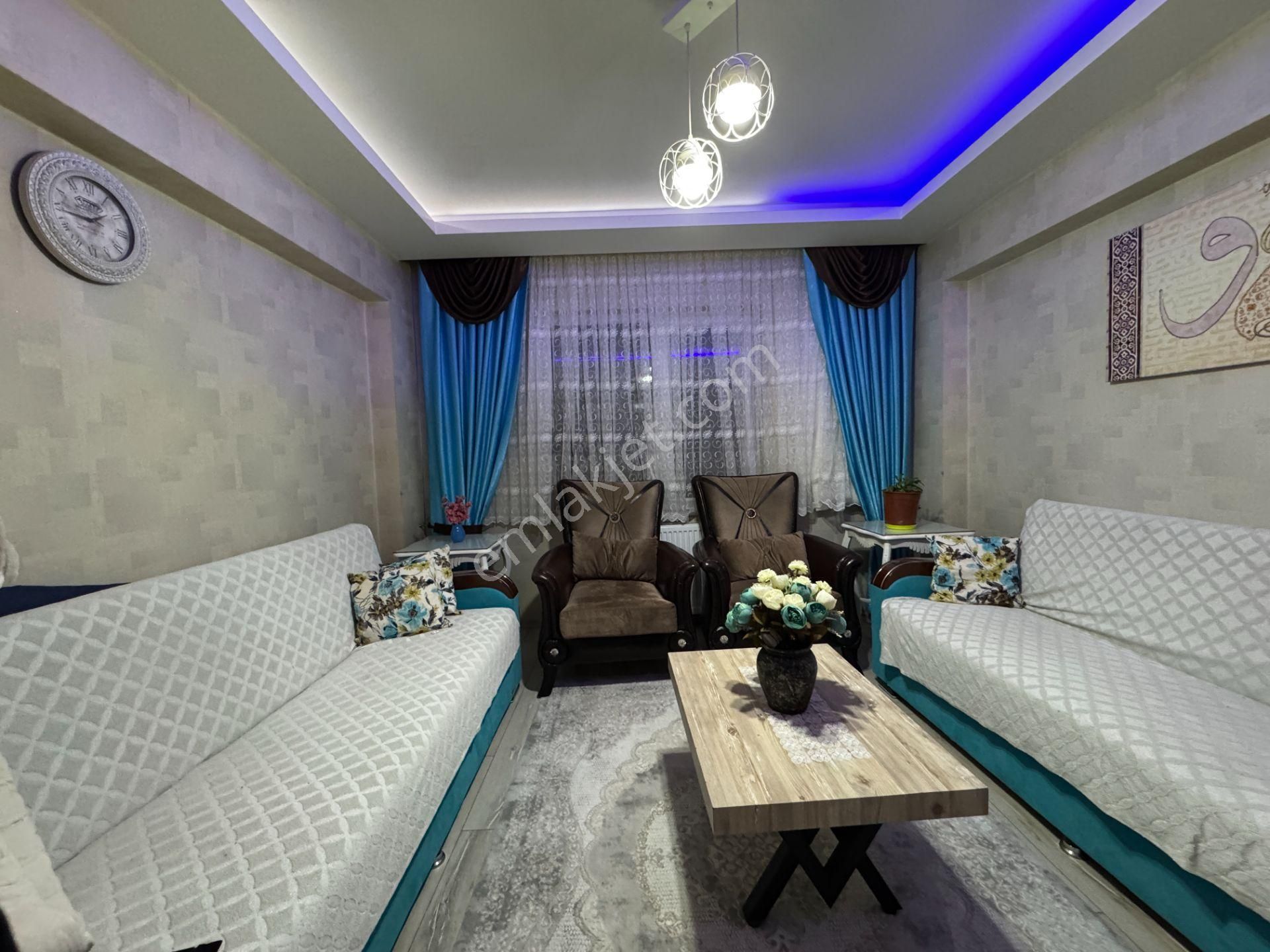 Pursaklar Mehmet Zengin Emlak'tan 1.kat 3+1 Asansörlü Kapalı Otoparklı Yapılı Masrafsız Daire - Görsel 13